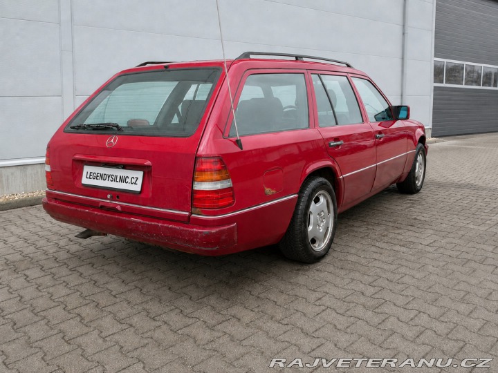 Mercedes-Benz E 220 T W124 1993