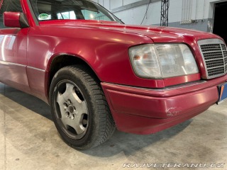 Mercedes-Benz E 220 T W124 1993