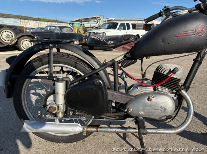 ČZ 125 Perák 1950