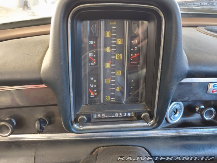 Mercedes-Benz 190 W 110 2.0 BENZÍN 1967