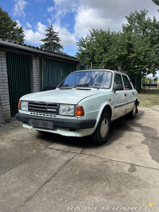 Škoda 120 GLS