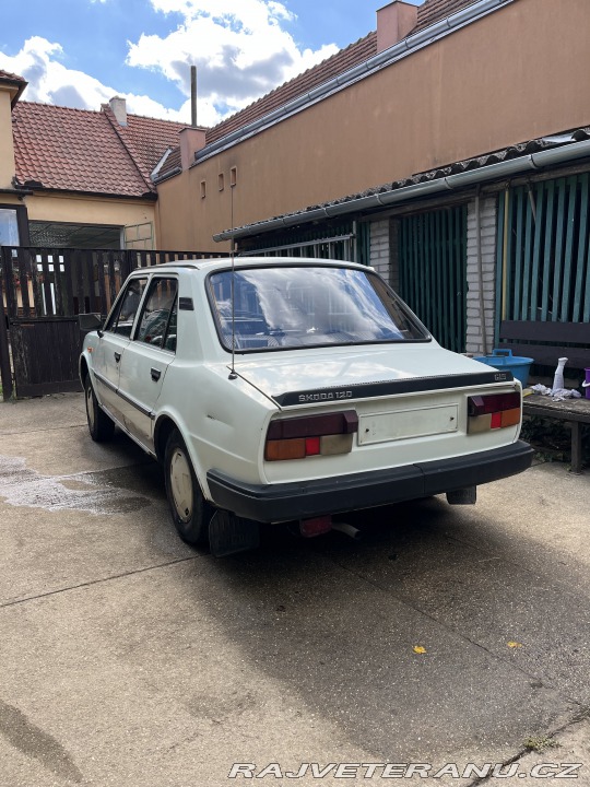 Škoda 120 GLS 1986