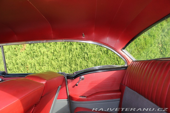 Buick Special 2-door RIVIERA 1955