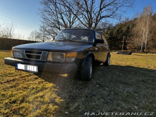 Saab 900  1982