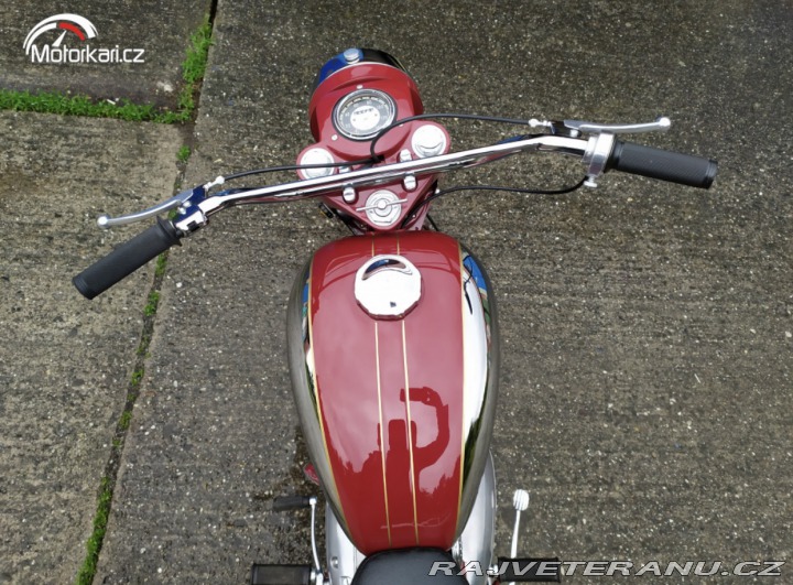 Jawa 250 590/01-vývoz USA 1966