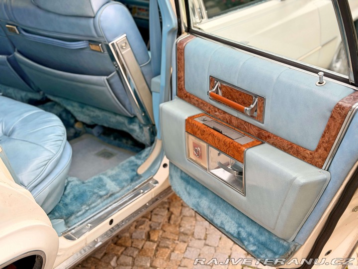 Cadillac Brougham d’Elegance 7.0 V8 1979