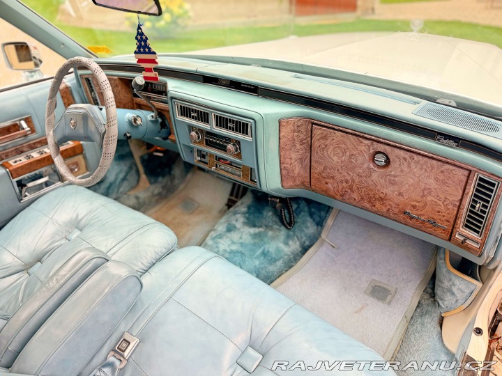 Cadillac Brougham d’Elegance 7.0 V8 1979