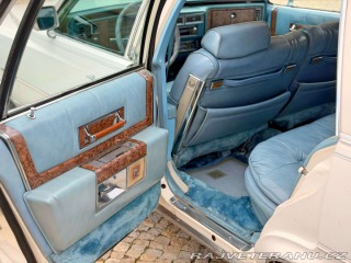 Cadillac Brougham Brougham dElegance 7.0 V8 1979