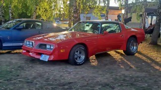 Pontiac Firebird Esprit