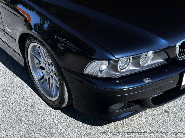BMW M5 E39 2000
