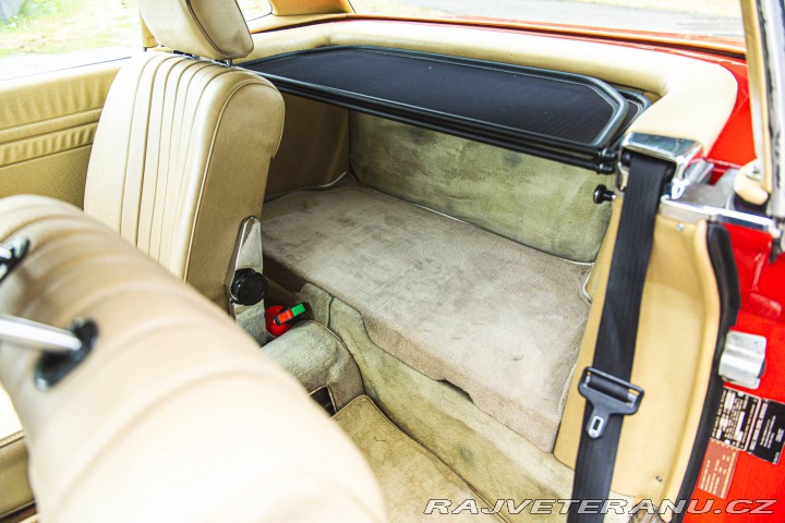 Ostatní značky Ostatní modely Mercedes Benz 380 SL R107 1983