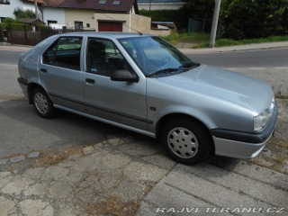 Renault 19 RN 1995