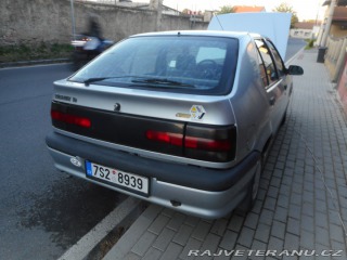 Renault 19 RN 1995