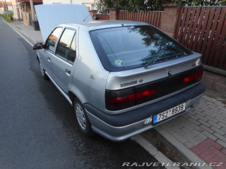 Renault 19 RN 1995