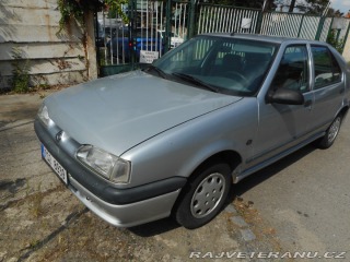 Renault 19 RN 1995