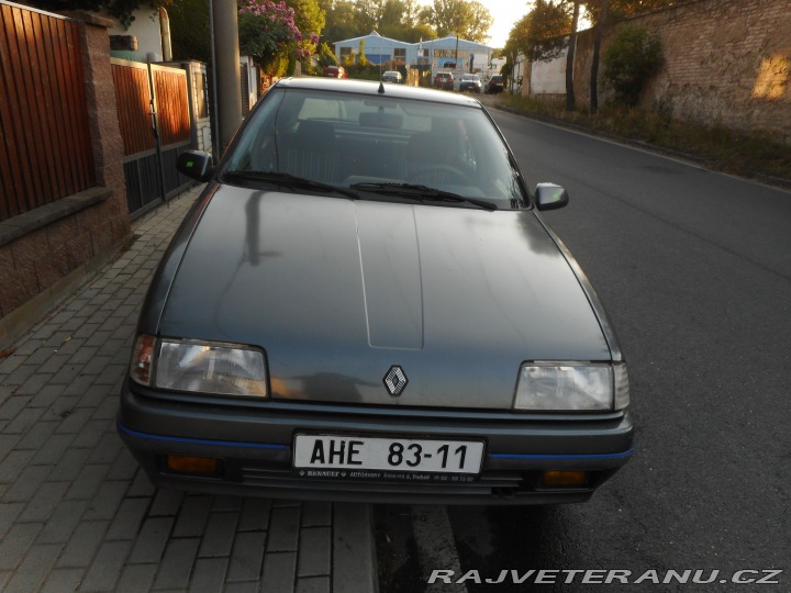 Renault 19 GTS 1991