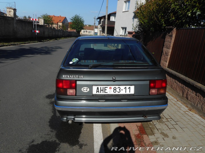 Renault 19 GTS 1991