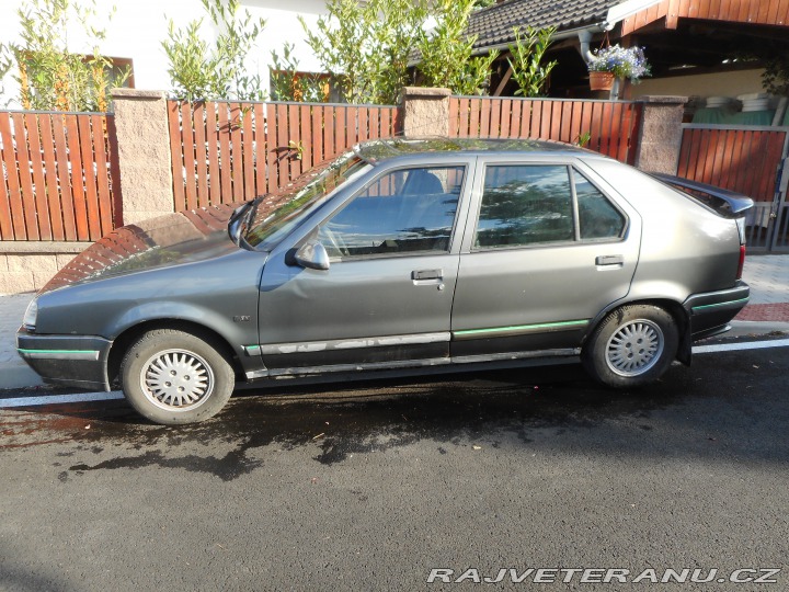 Renault 19 TXE 1990
