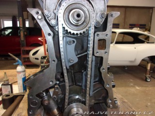 Jaguar E-Type FHC coupe 1964