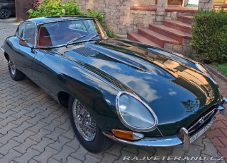 Jaguar E-Type FHC coupe 1964