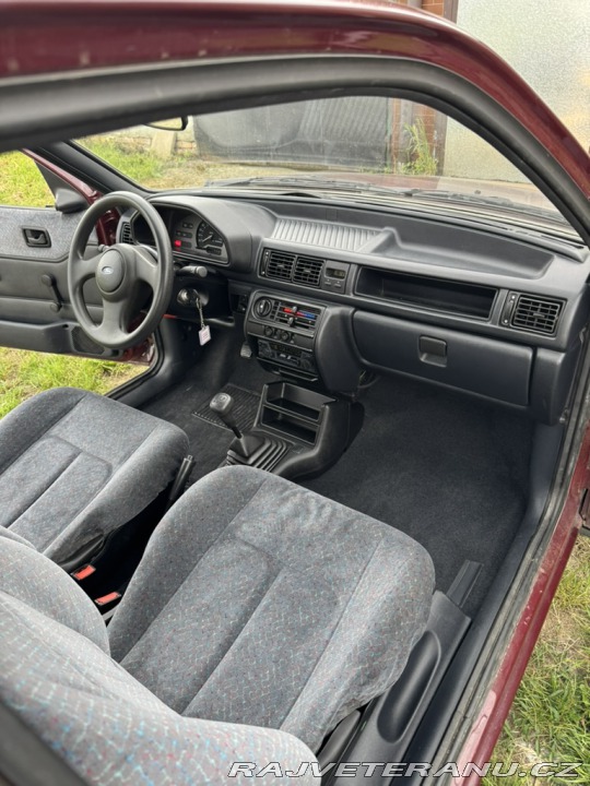 Ford Fiesta Mk3 1.3 CFi (Classic) 1996