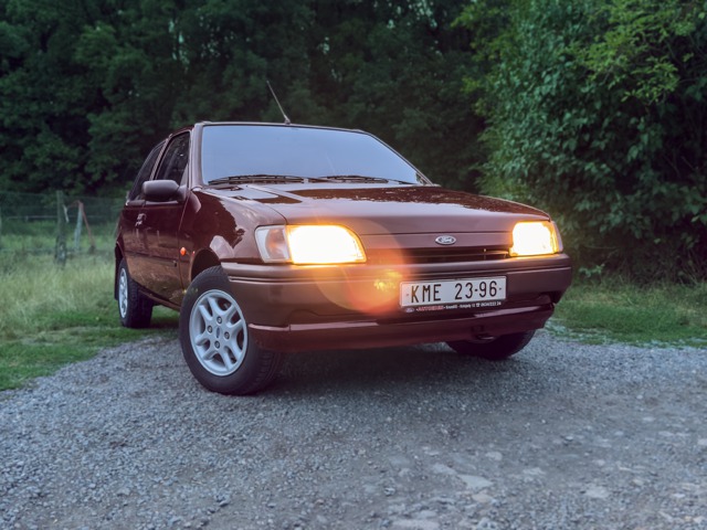 Ford Fiesta Mk3 1.3 CFi (Classic) 1996