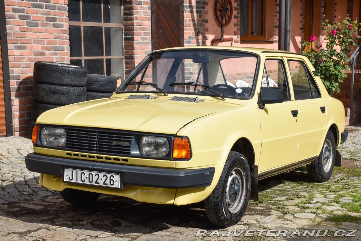 Škoda 120 L nová STK eko zapl. 1983