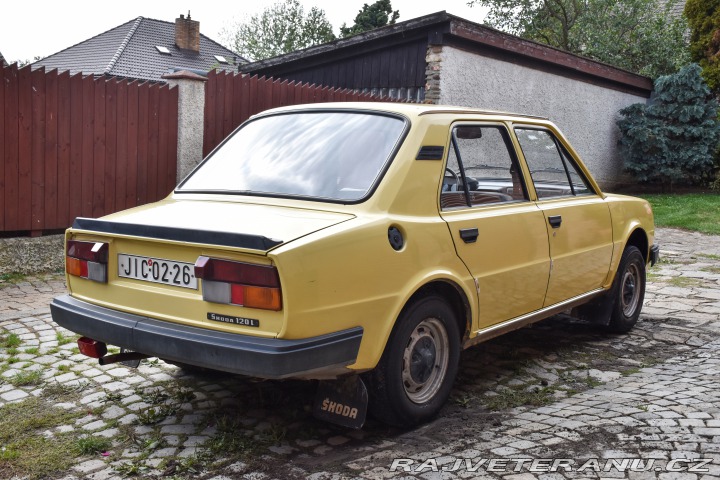Škoda 120 L nová STK eko zapl. 1983