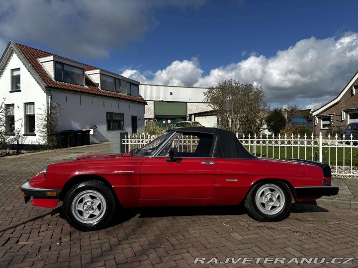 Alfa Romeo Spider 2.0 Veloce 1986