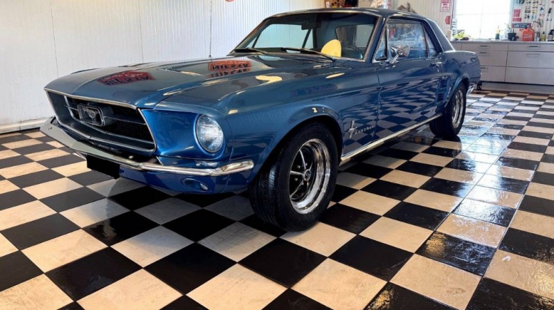 Ford Mustang 302 / C4 V8
