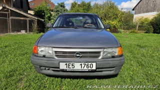 Opel Astra C18NZ KAT 1992