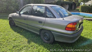 Opel Astra C18NZ KAT 1992