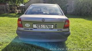 Opel Astra C18NZ KAT 1992