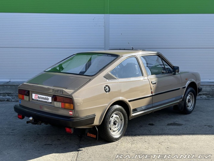 Škoda Rapid 130 5speed 43kW Autorádio 1988