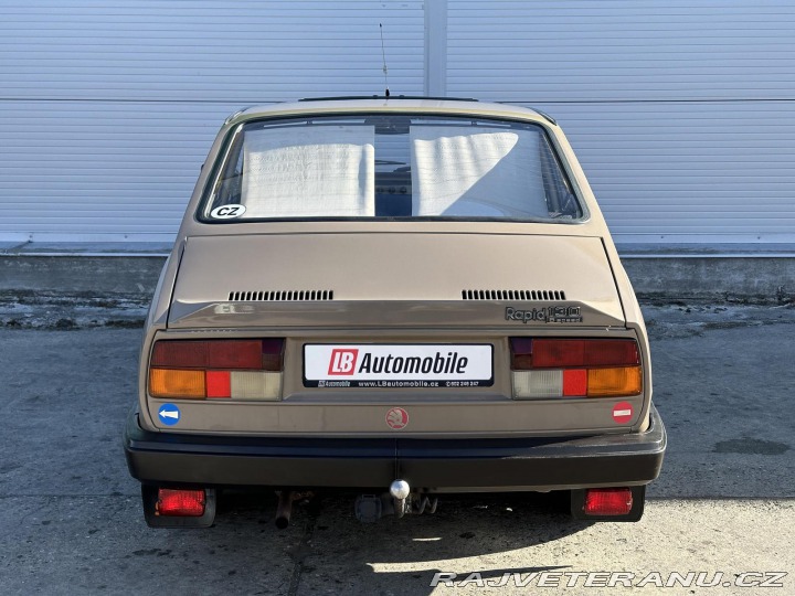Škoda Rapid 130 5speed 43kW Autorádio 1988