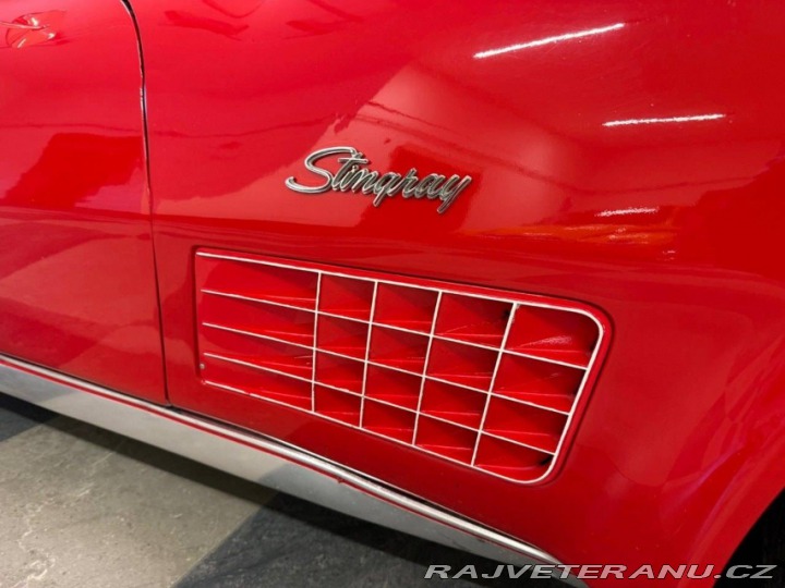Chevrolet Corvette C3 STINGRAY 1971