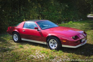 Chevrolet Camaro  1983