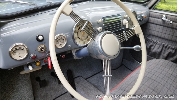 Tatra 600 Tatraplan 1951