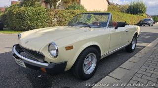 Fiat 124 Spider CS2 1979