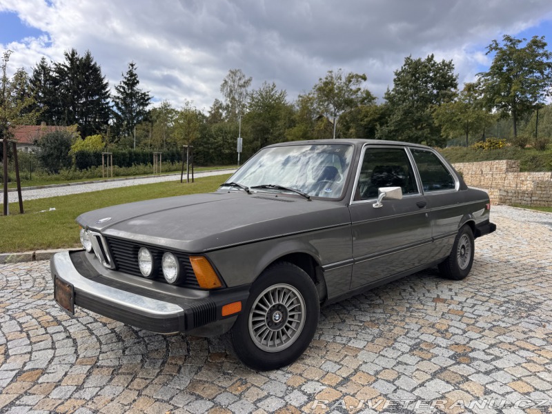 BMW 3 E21 320i M10B20 92kW