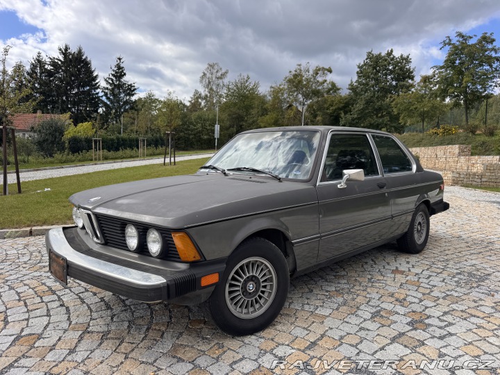 BMW 3 E21 320i M10B20 92kW 1979