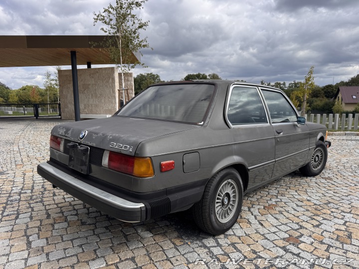 BMW 3 E21 320i M10B20 92kW 1979
