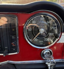 Mercedes-Benz 230 SL Pagoda (W113) 1964