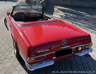 Mercedes-Benz 230 SL Pagoda (W113) 1964