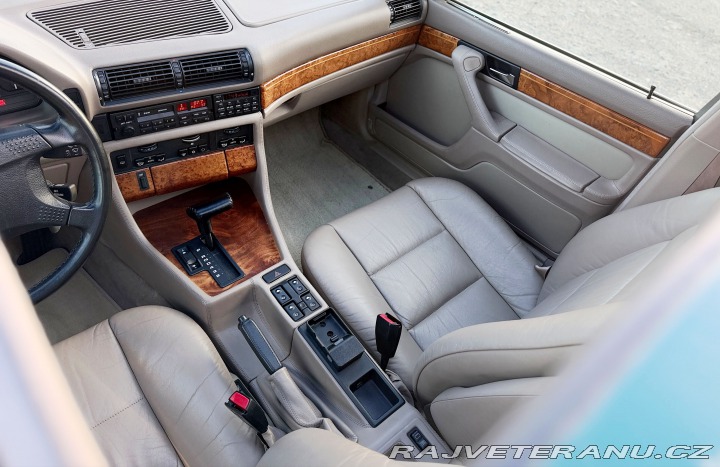 BMW 7 740iL 1993