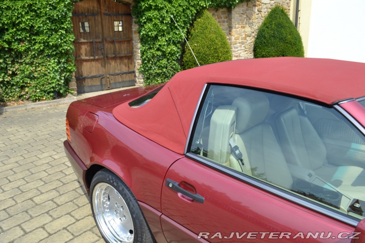 Mercedes-Benz SL SL500 R129-5.0,V8,235kW 1993