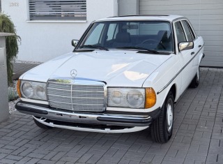 Mercedes-Benz 200 W123