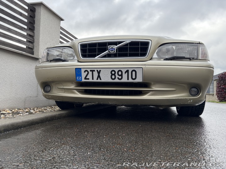 Volvo Ostatní modely C70 2001