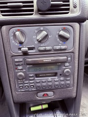 Volvo Ostatní modely C70 2001