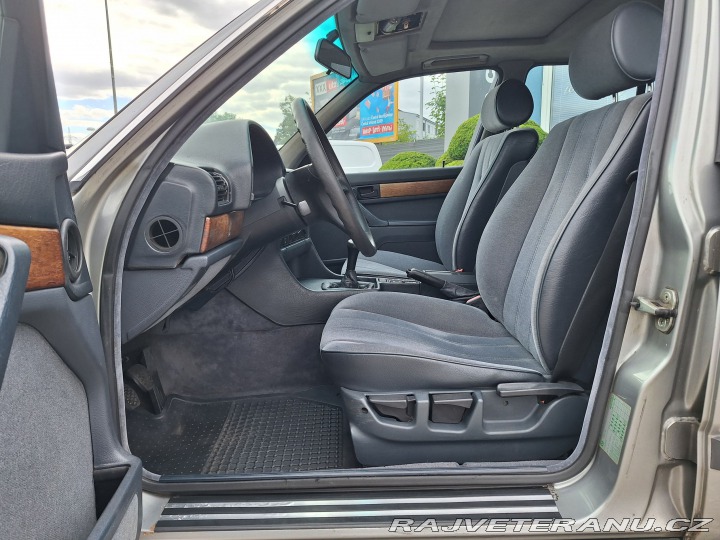 BMW 7 E32 730i 1987